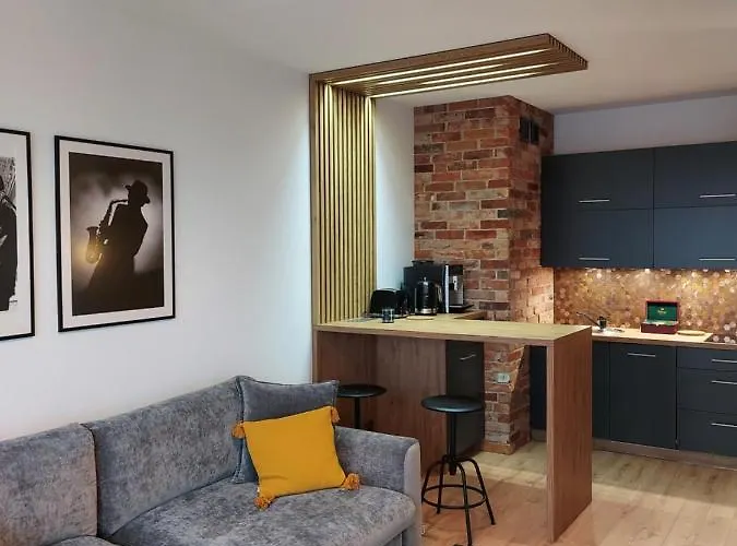 Apartment Patio Jazz *